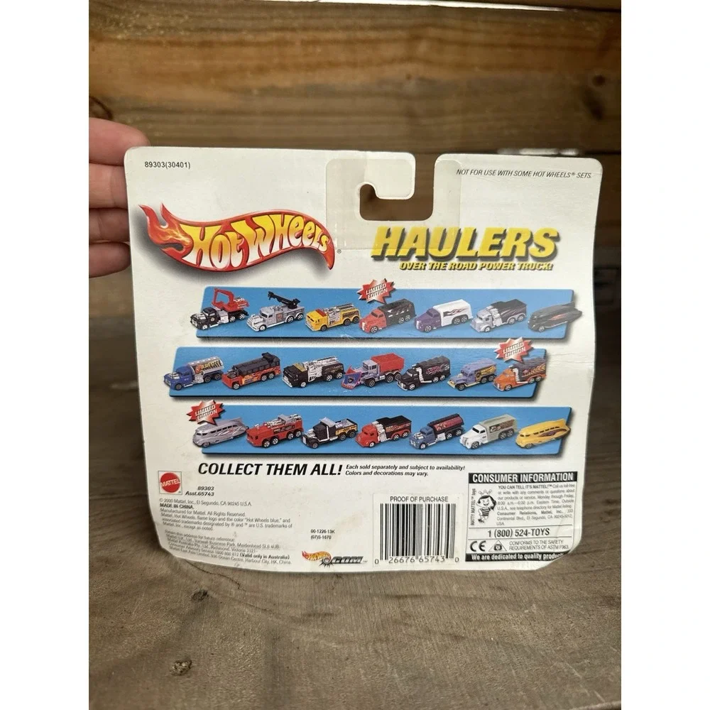vintage metal toy cars and trucks, Bus,‎ Motorhome, Haulers, new in package